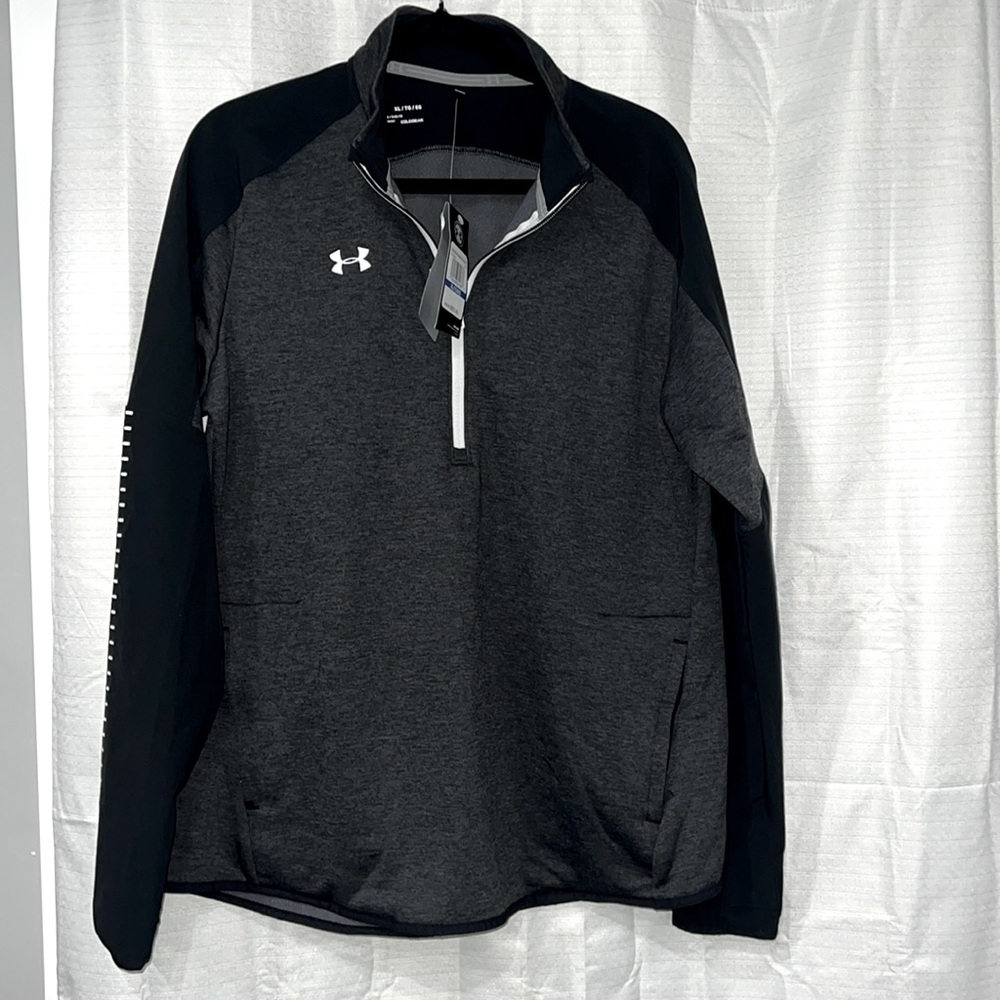 UNDER ARMOUR  SIZE XL
